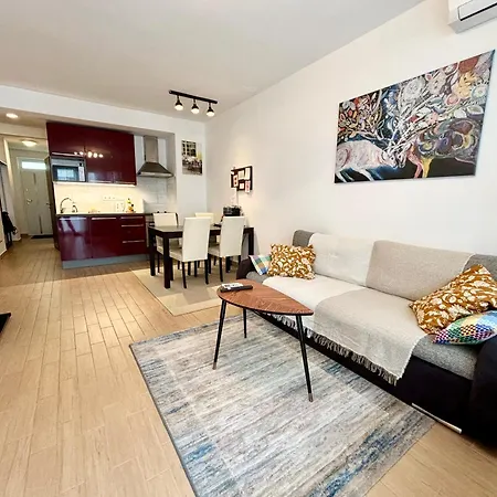 Blue Deer Apartment *