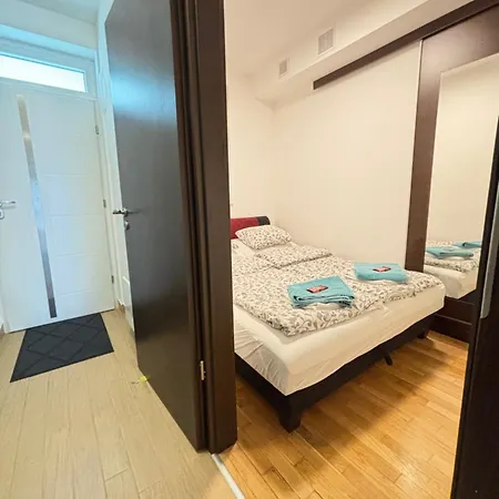 Apartment Blue Deer